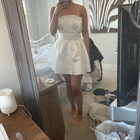 White Strapless Dress - Picture 2 of 4